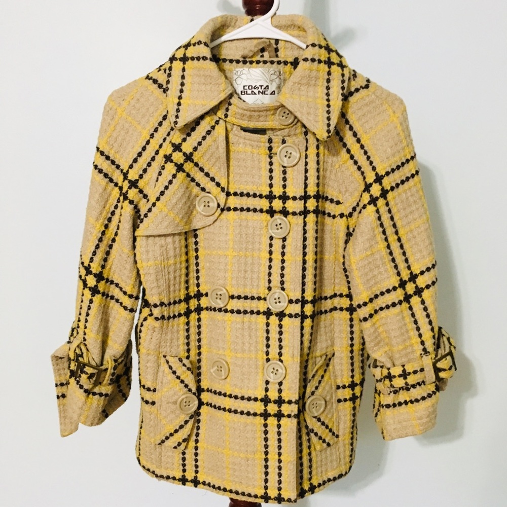 Yellow / Tan / Black Jacket